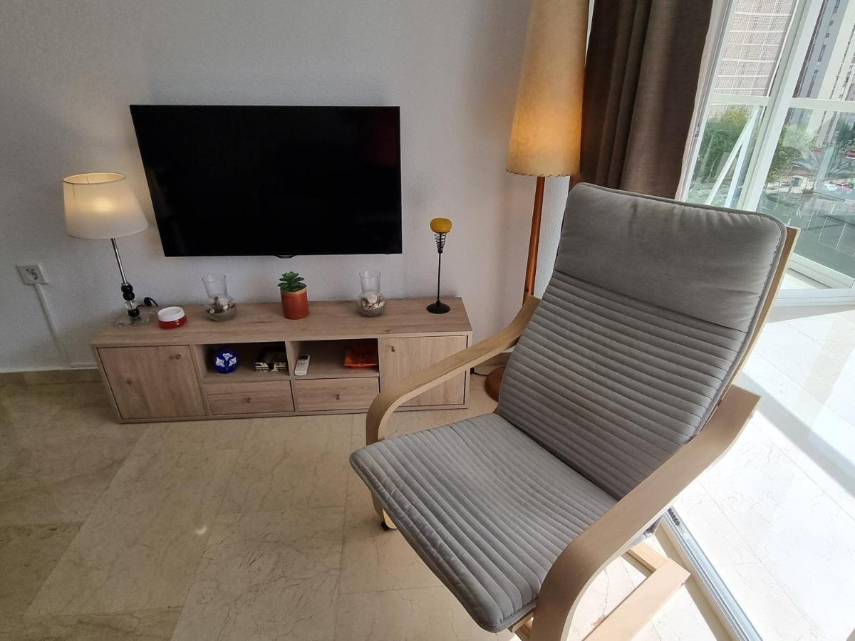 Ideal Familias En Urbanizacion De Lujo A 600M De La Playa Levante Con Wifi, Ac Y Parking Benidorm Exterior photo